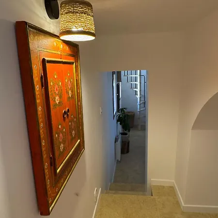 Mahayana, Entre Et Collines *