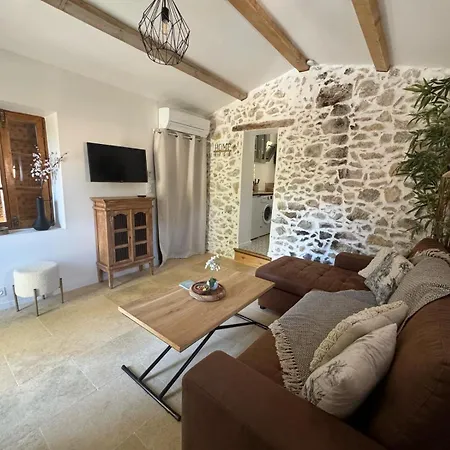 Tatil Evi Mahayana, Entre Et Collines *