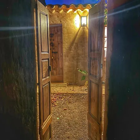 Mahayana, Entre Et Collines Toulon